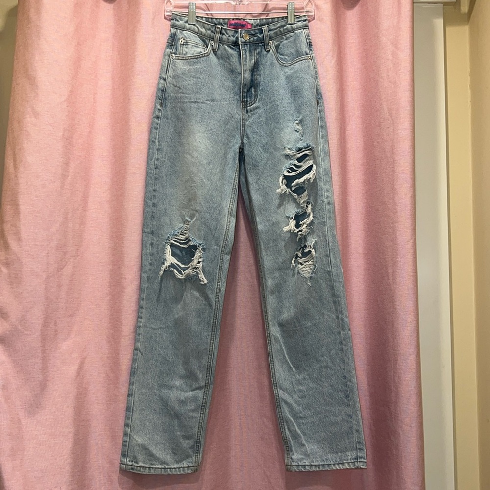 edikted light wash jeans